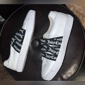 Juicy Couture Women's Charmed Comfortable Slip-ons size 9.5